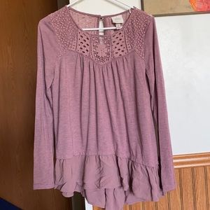 Casual-dressy long sleeve